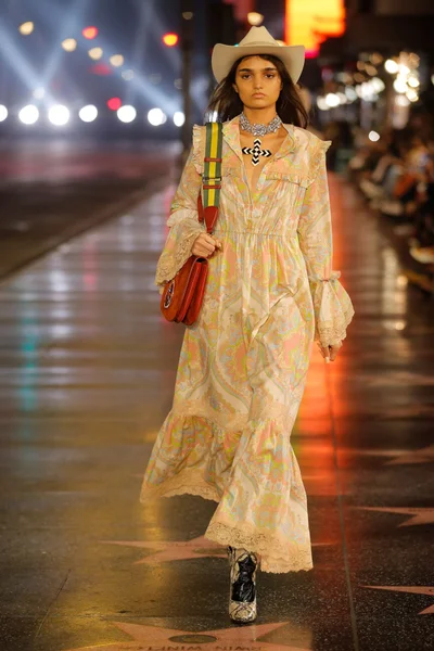 Look 73